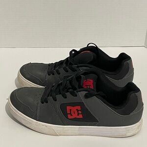 DC Men’s Shoes Size 9 Skater Skateboard Shoes